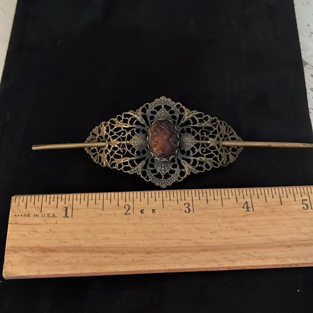 Vintage Cameo hair barrette pick comb